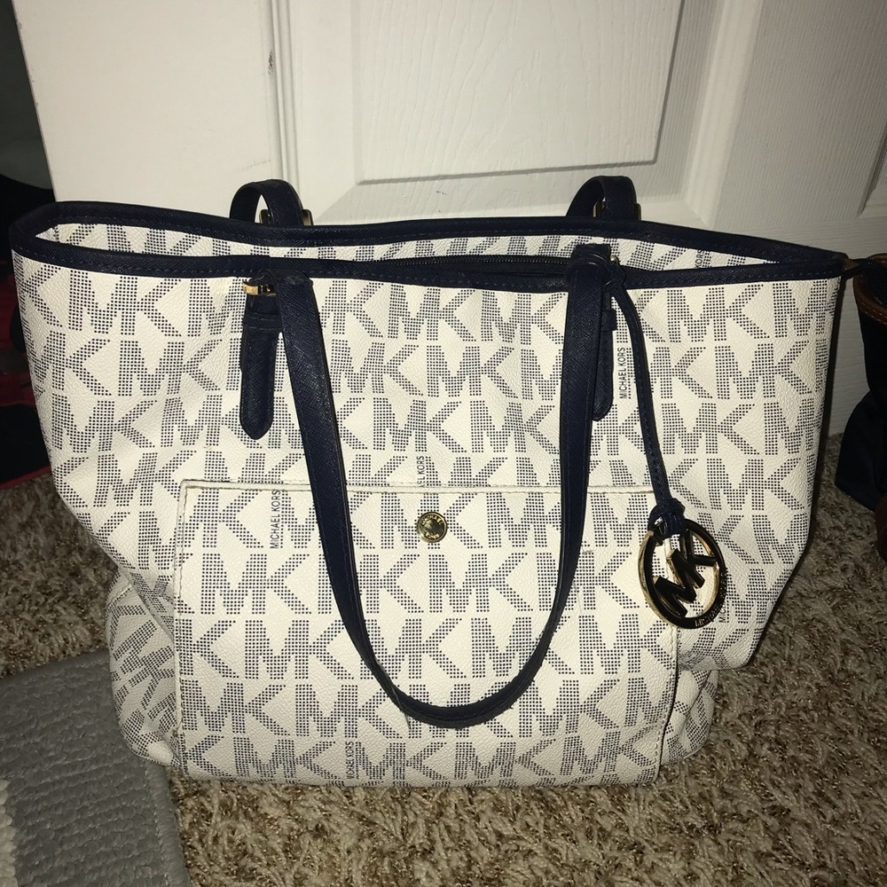 michael kors purse